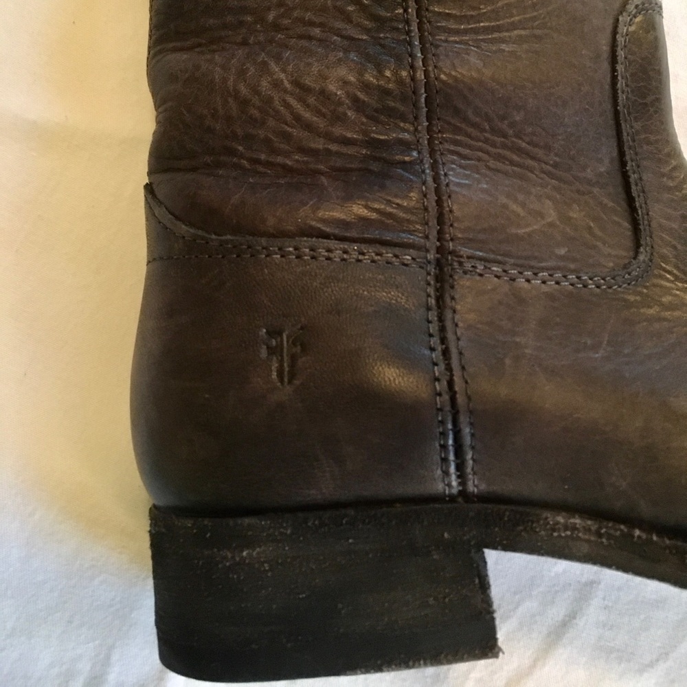 New Frye Melissa Button Lug Tall Boot - Picture 4 of 7